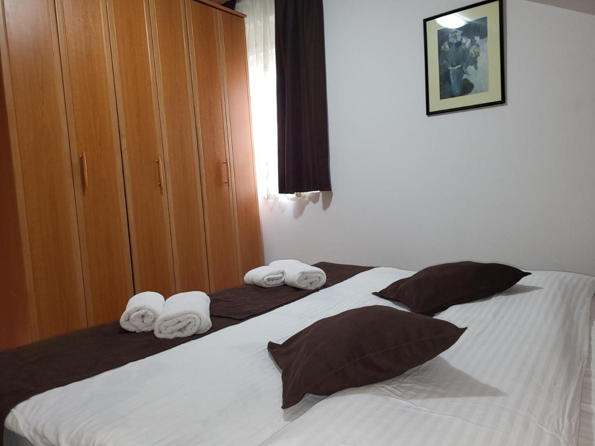 Apartments Teodo Tivat Exterior foto